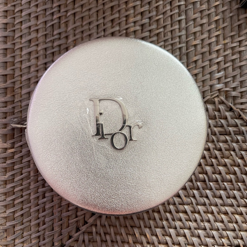 ***RESERVED FIR ASH***NEW Dior Beauty Gift Set - 5 pieces - Picture 7 of 10